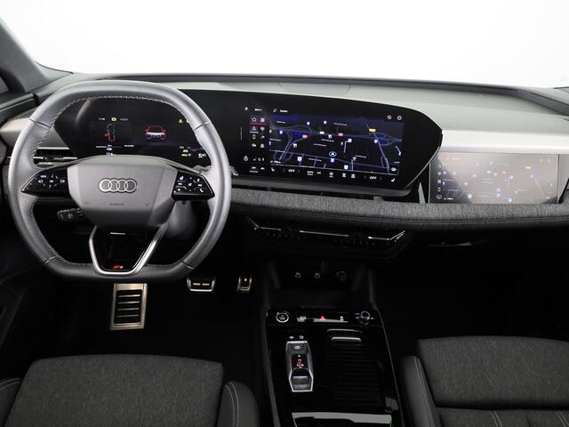 Audi Q6 e-tron S edition performance 100 kWh 306pk | Luchtvering | MMI Bijrijdersscherm | Adaptieve cruise controle | Elektrisch verstelbare stoelen