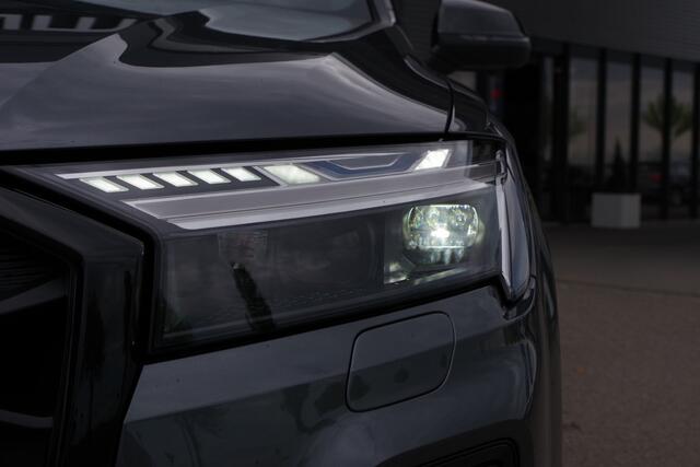 Audi Q7 60 TFSI e 490 PK quattro Pro Line S Competition, Panoramadak, RS-Sportstoelen, Head-Up, Trekhaak