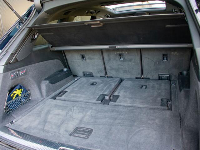 Audi Q7 4.0 TFSI SQ7 quattro 7p Trekhaak | Schuif-/ kantel Pano | Matrix LED | B&O | Adapt. Cruise