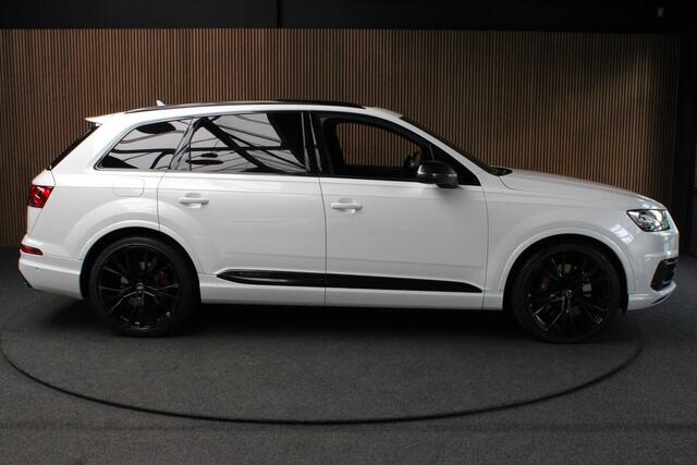 Audi Q7 4.0 TDI SQ7 quattro 7p Leer HUD Standkachel B&O 360° ACC Navi PDC Softclose Climate (4 zone) Alcantara hemel Lederen dashboard Luchtvering Climate Stoelverwarming v + a PDC B&O Rising Tweeter LM velgen
