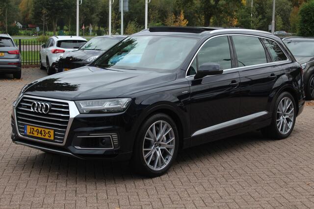 Audi Q7 3.0 TDI e-tron quattro Premium / Trekhaak / Panoramadak / Camera / Luchtvering / Matrix LED / Keyless / Head-up / Bose / Softclose / DAB / ACC / Stuurverwarming