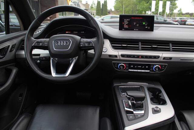 Audi Q7 3.0 TDI e-tron quattro Premium / Trekhaak / Panoramadak / Camera / Luchtvering / Matrix LED / Keyless / Head-up / Bose / Softclose / DAB / ACC / Stuurverwarming