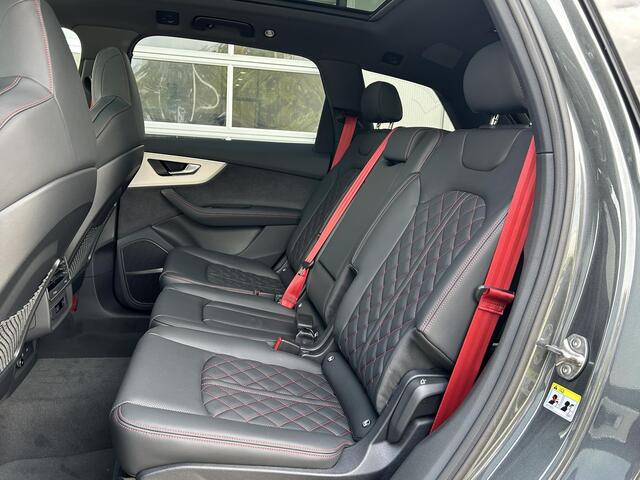 Audi Q7 Pro Line S (C2 PI2) 55 TFSI e 290 kW / 394 PK SUV | Trekhaak | Stoel-verkoeling | Stuurwiel verwarming | Panoramadak | Memory Seats | Sfeerverlichting |