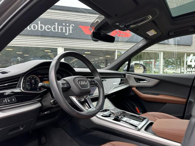 Audi Q7 55 TFSI e quattro Pro Line | Panodak | 381 PK | Luchtvering | Blind spot