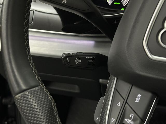 Audi Q7 55 TFSI e 381PK S-Line | 360 Camera | RS-Leder | Laser-LED | BTW | ACC | Head-Up | Panorama | Keyless-Entry | Luchtvering | Memory | Lane & Side assist | Sportstoelen | Black optic | Bovag Garantie.