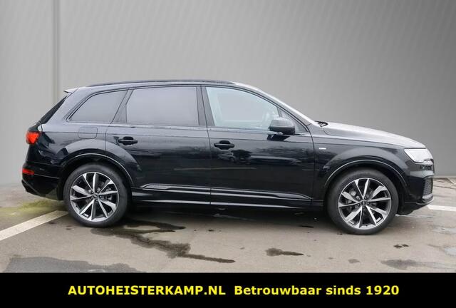 Audi Q7 50 TDI quattro S Line 286 PK Grijs Kenteken ACC Trekhaak Luchtvering 21 Inch Panoramadak Head-Up Memory LED Black Pack