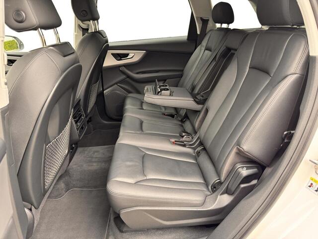 Audi Q7 55 TFSI quattro Pro Line Plus Trekhaak, Luchtvering, 22 Inch. Velgen