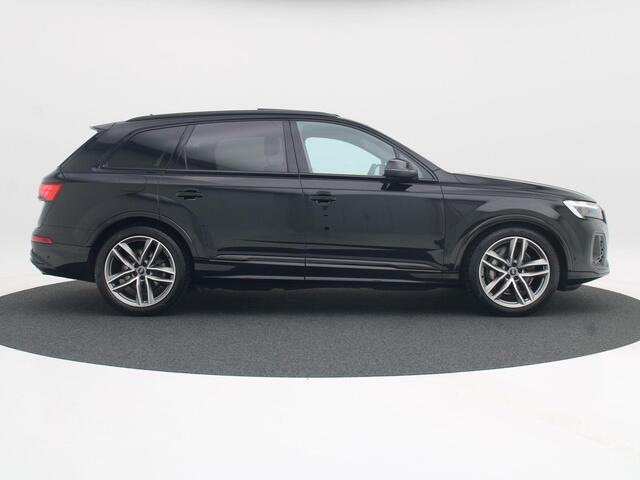 Audi Q7 55 TFSi e 380 Pk quattro S-Line | Full LED | Panoramadak | Zwart Optiek | Trekhaak | 21 Inch | Adaptive Cruise | B&O Audio | 20.301 Km!!