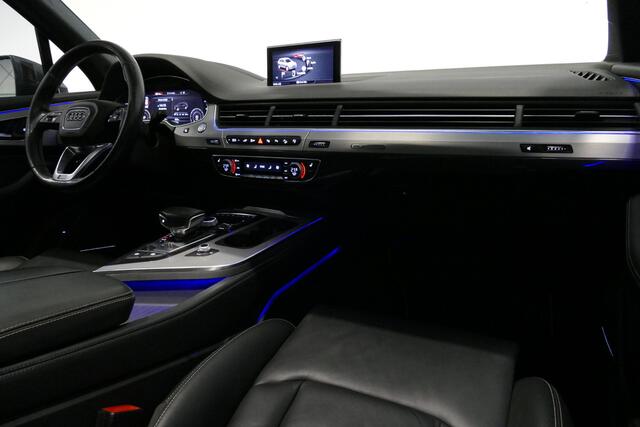 Audi Q7 3.0 TDI e-tron quattro Sport / Orig. Nederlands / S-Line ex- & interieur / Panoramadak / Luchtvering / Elektr. verstelbare voorstoelen (links met memory) / Bose Sound System / Rondomzichtcamera / Sfeerverlichting / Servosluiting - Softclose / Stoelverwarm