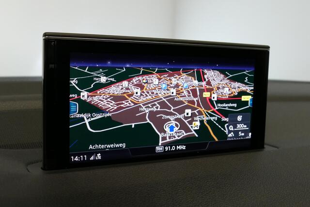 Audi Q7 3.0 TDI e-tron quattro Sport / Orig. Nederlands / S-Line ex- & interieur / Panoramadak / Luchtvering / Elektr. verstelbare voorstoelen (links met memory) / Bose Sound System / Rondomzichtcamera / Sfeerverlichting / Servosluiting - Softclose / Stoelverwarm