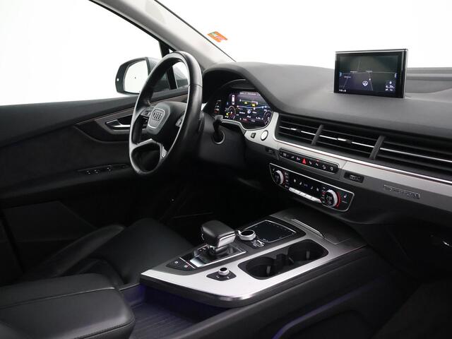 Audi Q7 3.0 TDI E-TRON 374 PK + TREKHAAK 3500 KG | LUCHTVERING | SFEERVERLICHTING | VIRTUAL COCKPIT | BOSE