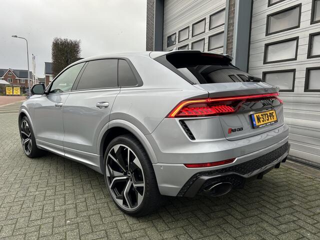 Audi Q8 4.0 TFSI RS Q8 Dynamic Carbon Nieuw! ?