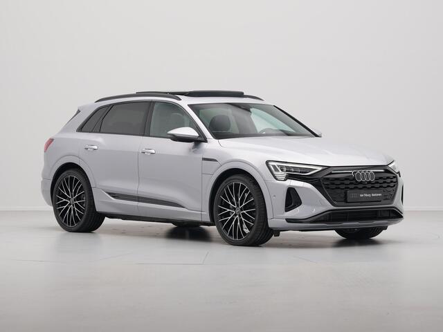 Audi Q8 e-tron 55 quattro Advanced Edition 115 kWh Panorama 360 Camera Trekhaak HUD 22''