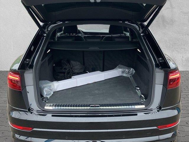 Audi Q8 55 TFSI e Quattro S Line 394 PK ACC Head-Up Luchtvering Bang und Olufsen Matrix 21 Inch