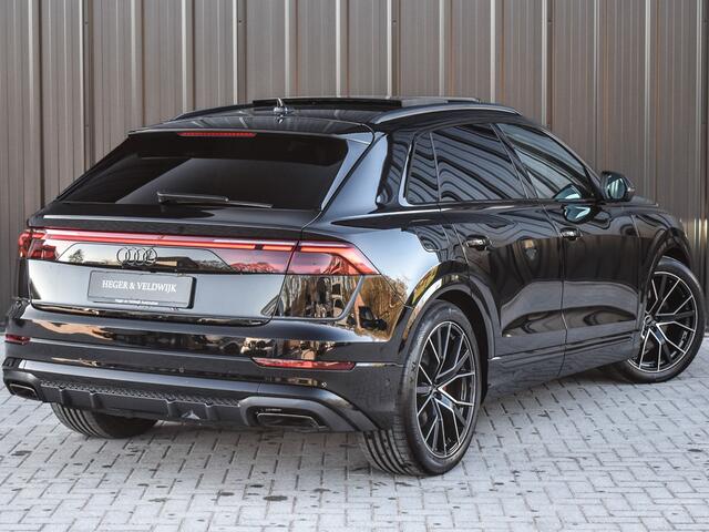 Audi Q8 55TFSI e QUATTRO PRO LINE S COMPETITION | S-SEATS | PANORAMADAK | 4 WIEL BESTURING | B&O SOUND | HEAD-UP | LUCHTVERING | DAB+ | SOFT-CLOSE | KEYLESS GO | ADAPTIVE CRUISE | 360 CAMERA | AMBIANCE INTERIEUR | TREKHAAK | BLACK-OPTIC