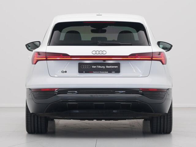 Audi Q8 e-tron 50 quattro Advanced Edition 95 kWh Leer Camera Privacyglas Memory Pdc