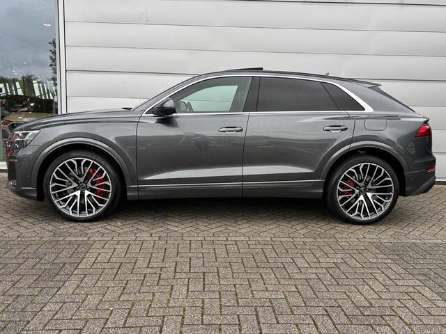 Audi Q8 Pro Line S (C2 PI) 55 TFSI e 290 kW / 394 pk CUV Audi Q8 Pro Line S 55 TFSI e 290 kW / 394 pk 8 versn. Tiptronic quattro | Softclose | Panoramadak | 23" LMV | Rode Remzadels | Comfort sleutel | B&O 3D Premium Soundsystem | Sportstoelen Plus | Valcona lede
