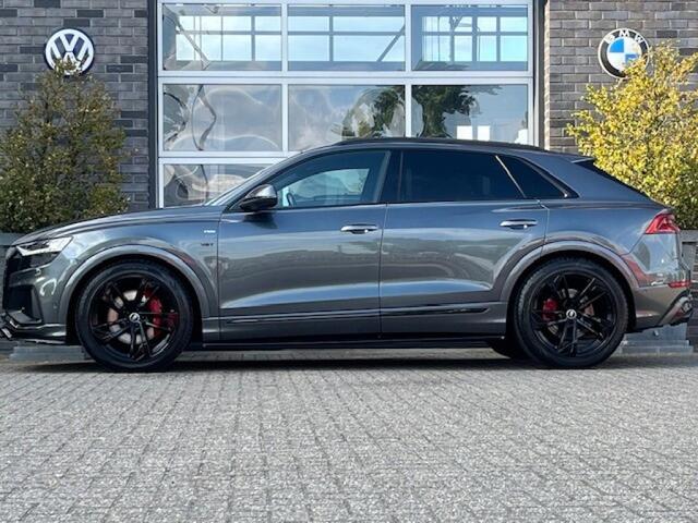 Audi Q8 55 TFSI Q S-LINE - MAXTON - PANO - 4-W. BEST. - 22 INCH