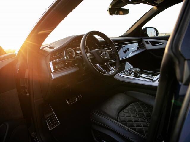 Audi Q8 60 TFSI e Competition Pano RS Zetels BTW auto