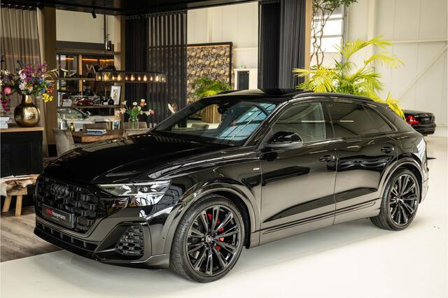 Audi Q8 60 TFSI e Competition | 5 jaar garantie | Alcantara | Rood stiksel | Rode gordel | Soft-close | 5 jaar garantie |