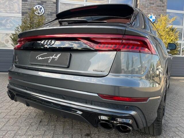 Audi Q8 55 TFSI MILD HYBRID Q. S-LINE - MAXTON - PANO - 4-W. BEST. - 22 INCH