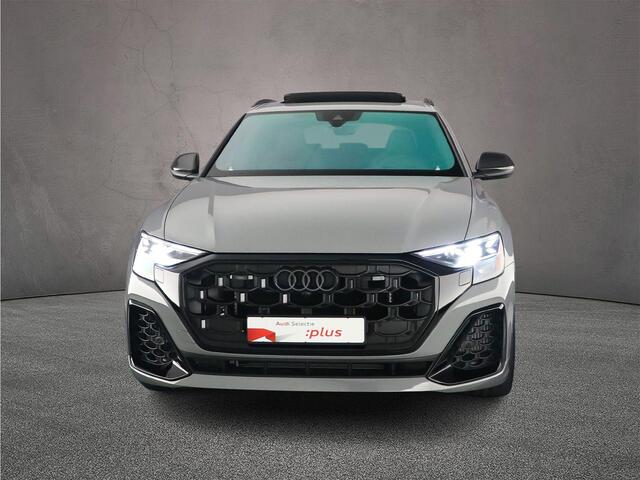 Audi Q8 60 TFSI e Pro Line S Comp. | B&O Adv. | Head up | Pano | Carbon | Trekhaak | Adv. onderstel | 4-Wiel besturing | HD-Matrix | Nardo | S-Stoelen | Alcantara | 23 inch |
