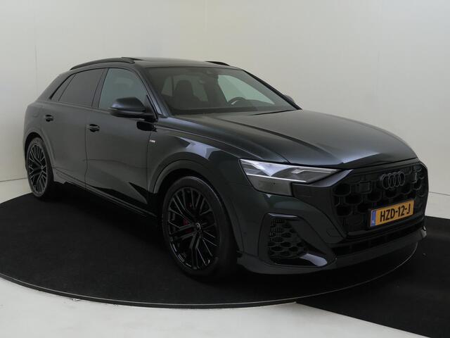 Audi Q8 55 TFSI e quattro Pro Line S Exclusive kleur Tiefgruen Pareleffect