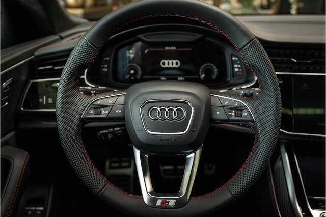 Audi Q8 60 TFSI e Competition | 5 jaar garantie | Alcantara | Rood stiksel | Rode gordel | Soft-close | 5 jaar garantie |
