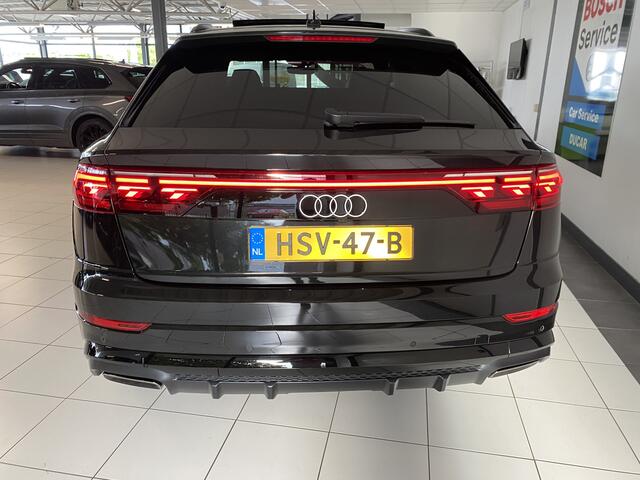 Audi Q8 60 TFSI e quattro Pro Line S Competition Panodak / elec trekhaak