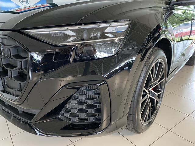 Audi Q8 60 TFSI e quattro Pro Line S Competition Panodak / elec trekhaak
