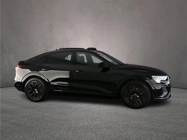 Audi Q8 Sportback e-tron 55 quattro S Edition 115 kWh | B&O | Pano | Headup | Trekhaak | Matrix-led | 360 Camera | Ambient lichting |