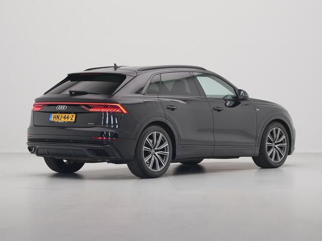 Audi Q8 50 TDI quattro Pro Line Plus S Line Navigatie Luchtvering Trekhaak Camera Pdc Acc