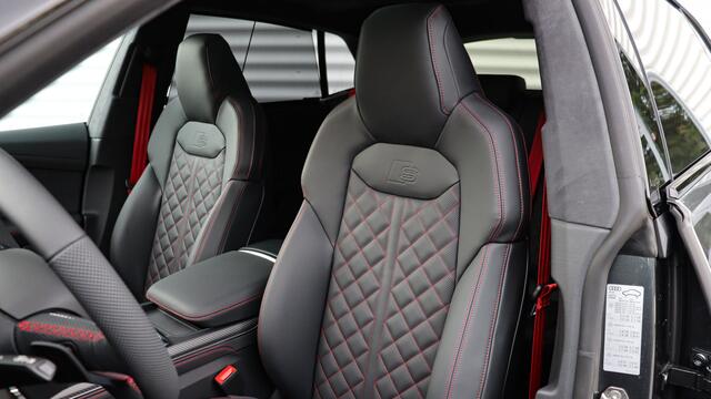 Audi Q8 60 TFSI e quattro ABT | B&O 3D | Onderstel Advanced | Massage | Carbon | HD Matrix | Head-up | Trekhaak | Soft-Close