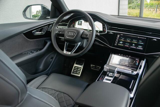 Audi Q8 55 TFSI Quattro / ***ABT***/ 23 inch velgen/ S-line/ Panoramadak/ Trekhaak/ 250kW (340PK)