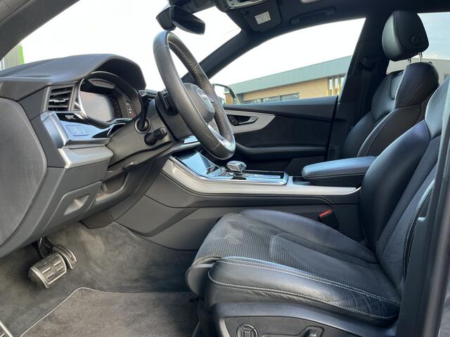 Audi Q8 50 TDI quattro 2x S-line | Matrix LED | Head-up | Luchtvering |