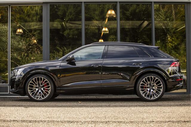 Audi Q8 60 TFSI e quattro Pro Line S Competition / MASSAGE / B&O / SOFT CLOSE / HUD