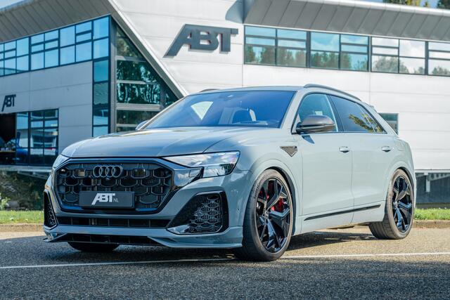 Audi Q8 60 TFSI e 557 pk quattro ABT Aero Competition | Audi exclusive Grigio Telesto | Advanced onderstel | Panoramadak | S sportstoelen | B&O | Keyless | Uitgebreid leder pakket | Alcantara hemel | Carbon spiegels | Carbon interieur | Stoevent | ABT Power S | A