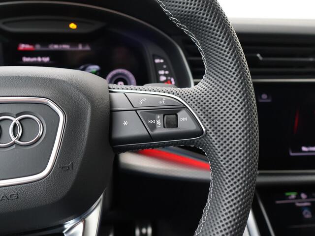 Audi Q8 60 TFSI e quattro Pro Line S Competition | 490 PK | SoH 100% | Panoramadak | Vierwielbesturing | Head-Up display | Trekhaak | 22" velgen | HD Matrix LED koplampen | Verlengde fabrieksgarantie |