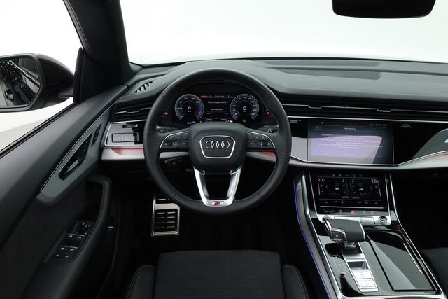 Audi Q8 60 TFSI e quattro S line Competition | Black Line | Pano | Luchtvering | HUD | Matrix LED | 22'' RS | 360cam |