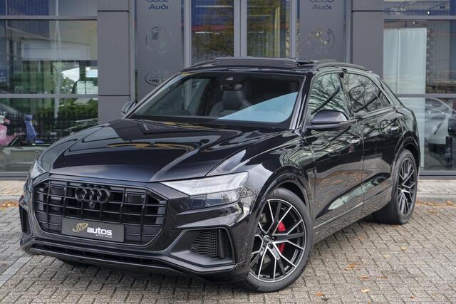 Audi Q8 55 TFSI 340pk S-line Panoramadak RS-stoelen Luchtvering 4-Wielsturing Bang&Olufsen Trekhaak Matrix led NLauto
