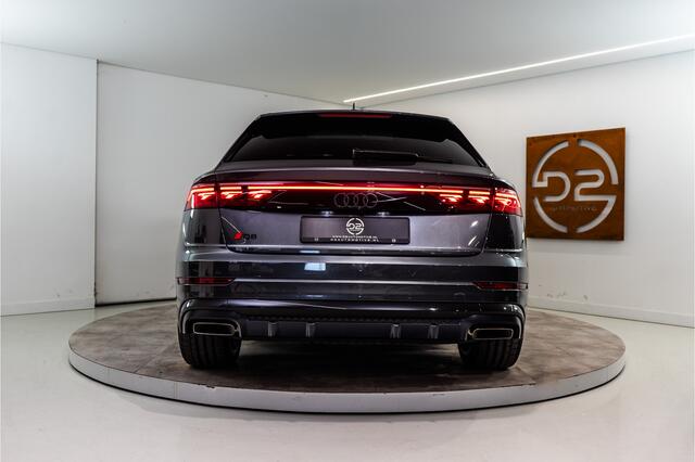 Audi Q8 60 TFSI E Quattro S-Edition Competition 490PK FACELIFT | 2025 DIRECT LEVERBAAR | 3D B&O | 5 JAAR GARANTIE | VOL OPTIE