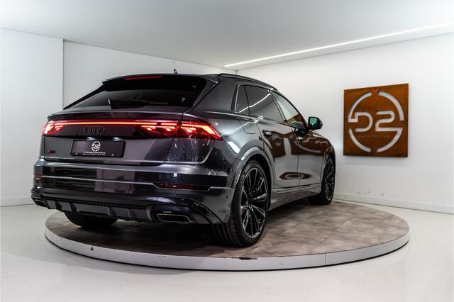 Audi Q8 60 TFSI E Quattro S-Edition Competition 490PK FACELIFT | 2025 DIRECT LEVERBAAR | 3D B&O | 5 JAAR GARANTIE | VOL OPTIE