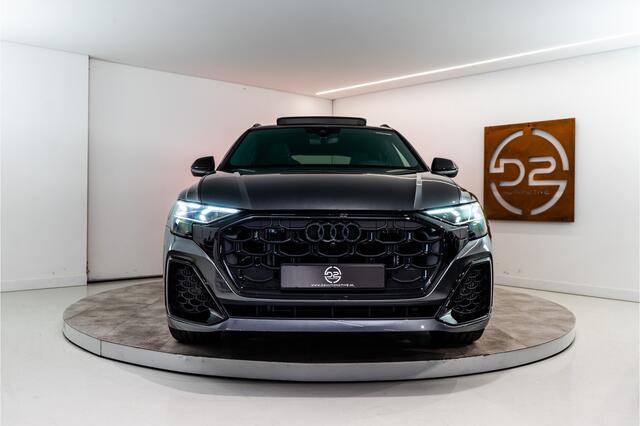 Audi Q8 60 TFSI E Quattro S-Edition Competition 490PK FACELIFT | 2025 DIRECT LEVERBAAR | 5 Jaar Garantie | BOMVOL!