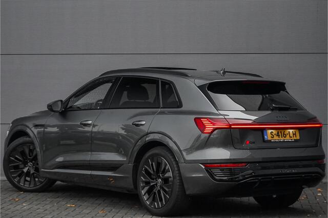 Audi Q8 E-Tron 50 Quattro S Edition 95 kWh Pano Leder Luchtvering 21"