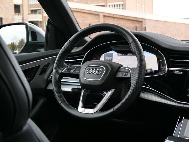 Audi Q8 4.0 TFSI SQ8 Quattro 507 Pk Trekhaak / Schuifdak / 4 wielsturing / Soft close / Bang & Olufsen