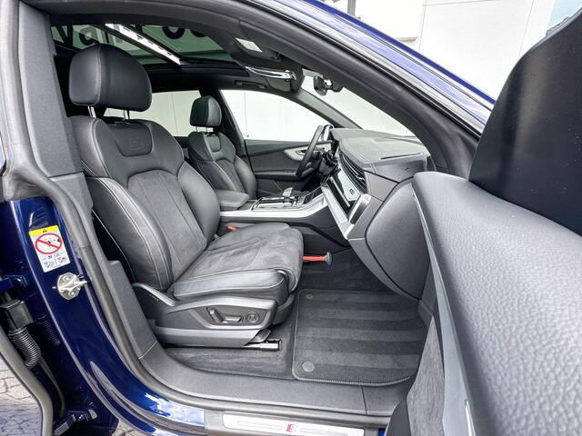 Audi Q8 55 TFSI e quattro Pro Line Panoramadak | Head up | Selections