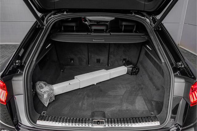 Audi Q8 4.0 TFSI RS Q8 Quattro Dynamic+ Keramisch Pano B&O Trekhaak Alcantara 23"