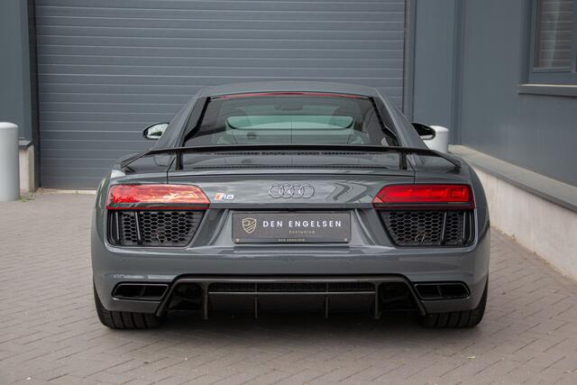 Audi R8 5.2 FSI V10 Quattro Plus 610PK | Ceramic Brakes | B&O | Carbon | Camera | Sportuitlaat | Drive Select | Alcantara | Keyless Entry | 20"| Laser | Garagedeuropener | Audi Exclusive | Stoelverwarming | Virtual Cockpit | PPF Neus | Valcona Stiksel | Magnetic 