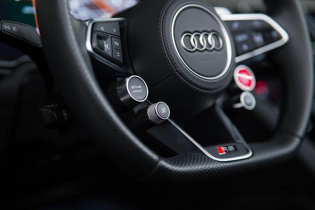 Audi R8 Spyder 5.2 FSI quattro | Carbon | B&O | Sportuitlaat |