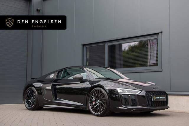 Audi R8 5.2 FSI V10 Quattro Plus 610PK | Ceramic Brakes | B&O | Carbon | Camera | Sportuitlaat | Drive Select | Alcantara | 20" | Stoelverwarming | Virtual Cockpit | Valcona Stiksel | Magnetic Ride | Dealer OH. | N.P ¤284.388.-
